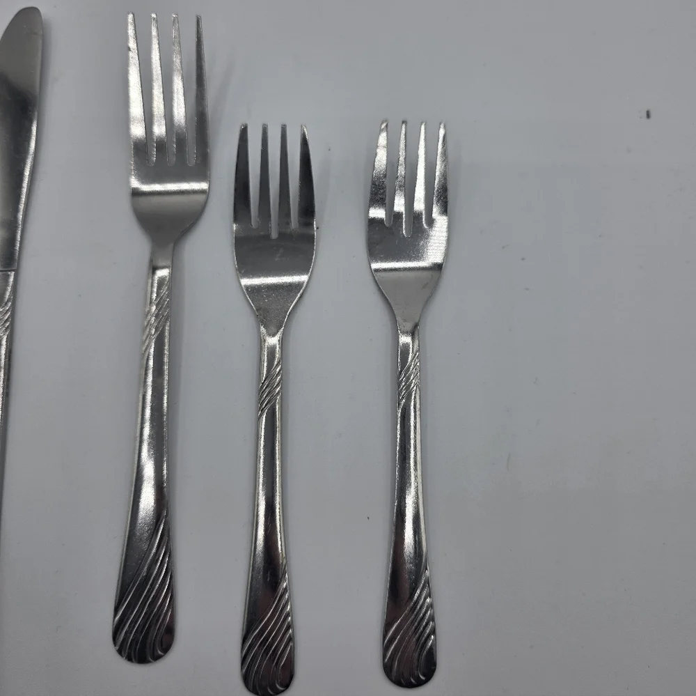 Mainstays Swirl Stainless Steel 1 Piece Setting Utensils Eating Dinner